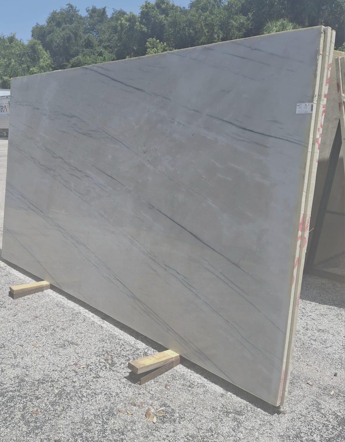 Quartzite Tempest slab sample